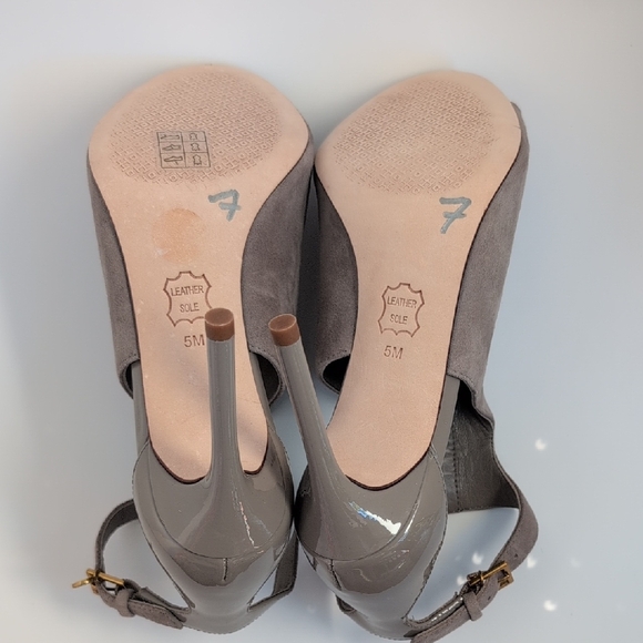 Tory Burch Gray Suede Ashton Bootie Heel Shoes size 5M - Picture 9 of 15